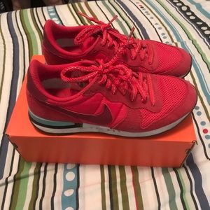 Women’s Nike running shoes